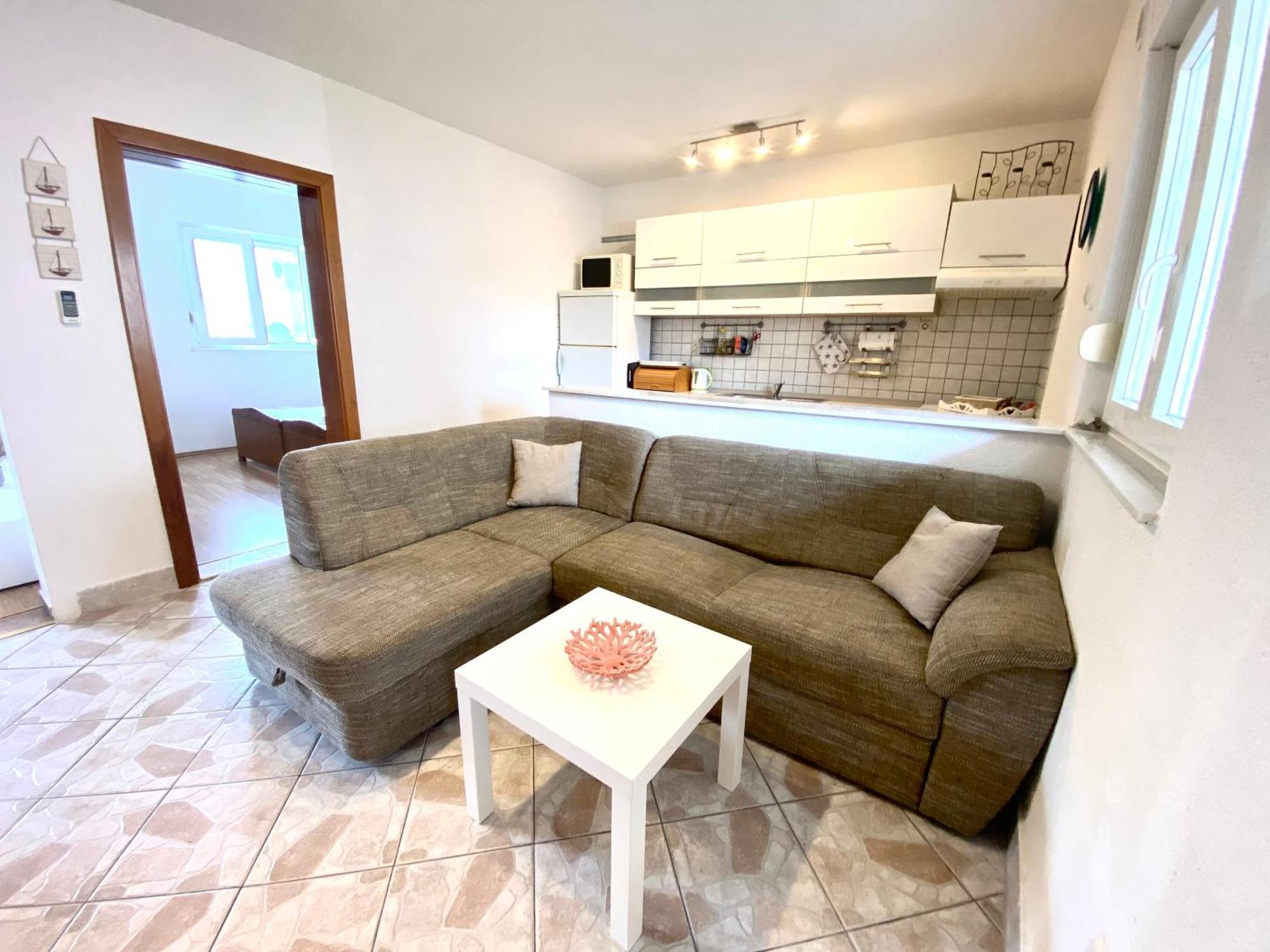A&m Apartment Nin